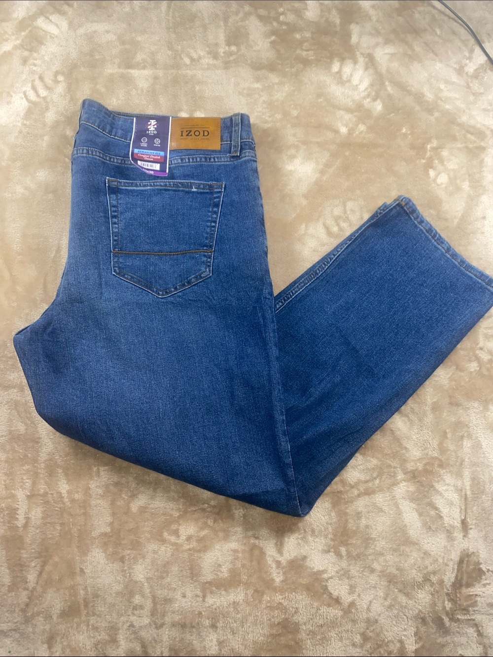 Izod Men's Relaxed Fit Denim Jeans in Dark Blue